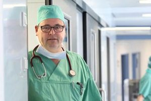 Chefarzt Dr. Hans-Ulrich Giesen, St. Lukas Klinik, Solingen